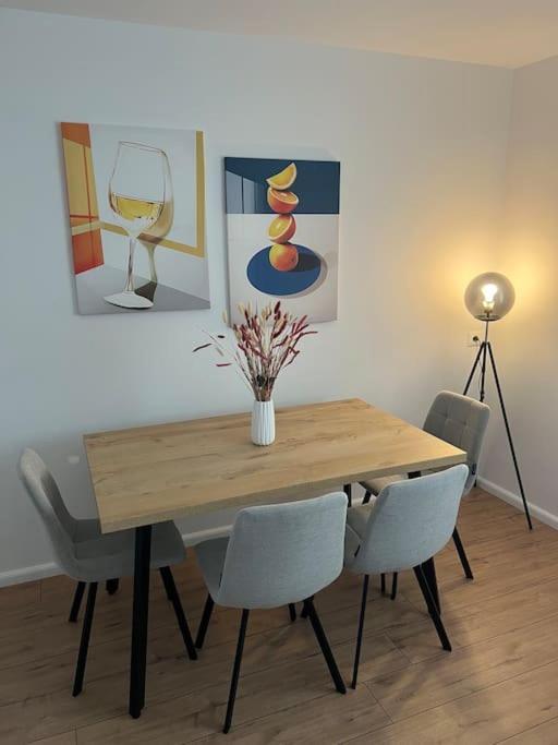 Modern Apt Near City Centre شكودر المظهر الخارجي الصورة